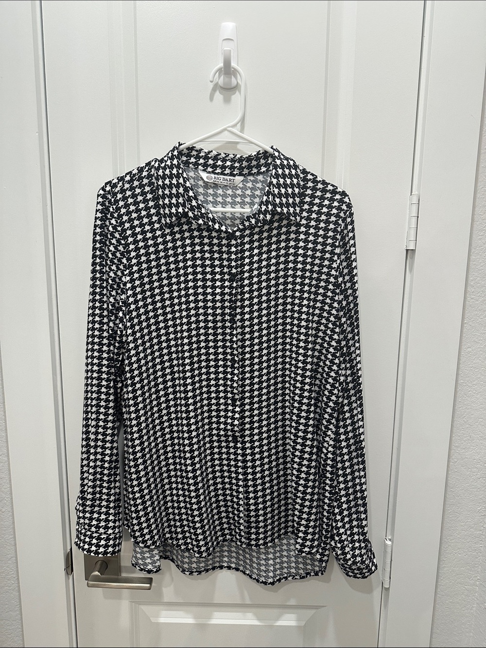 Madison Stretch Houndstooth Button-Down Shirt - Black & White
